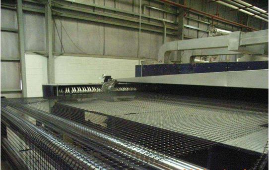 單向塑料土工格柵生產線